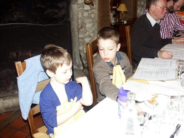 2005-12 70ans papa 021.JPG - DCF 1.0